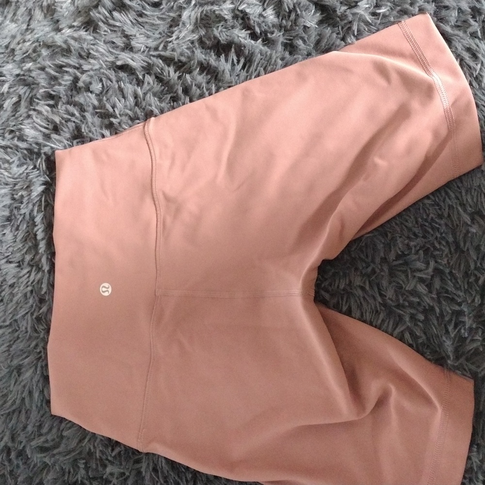 Lululemon shorts,size 4 - Picture 2 of 2